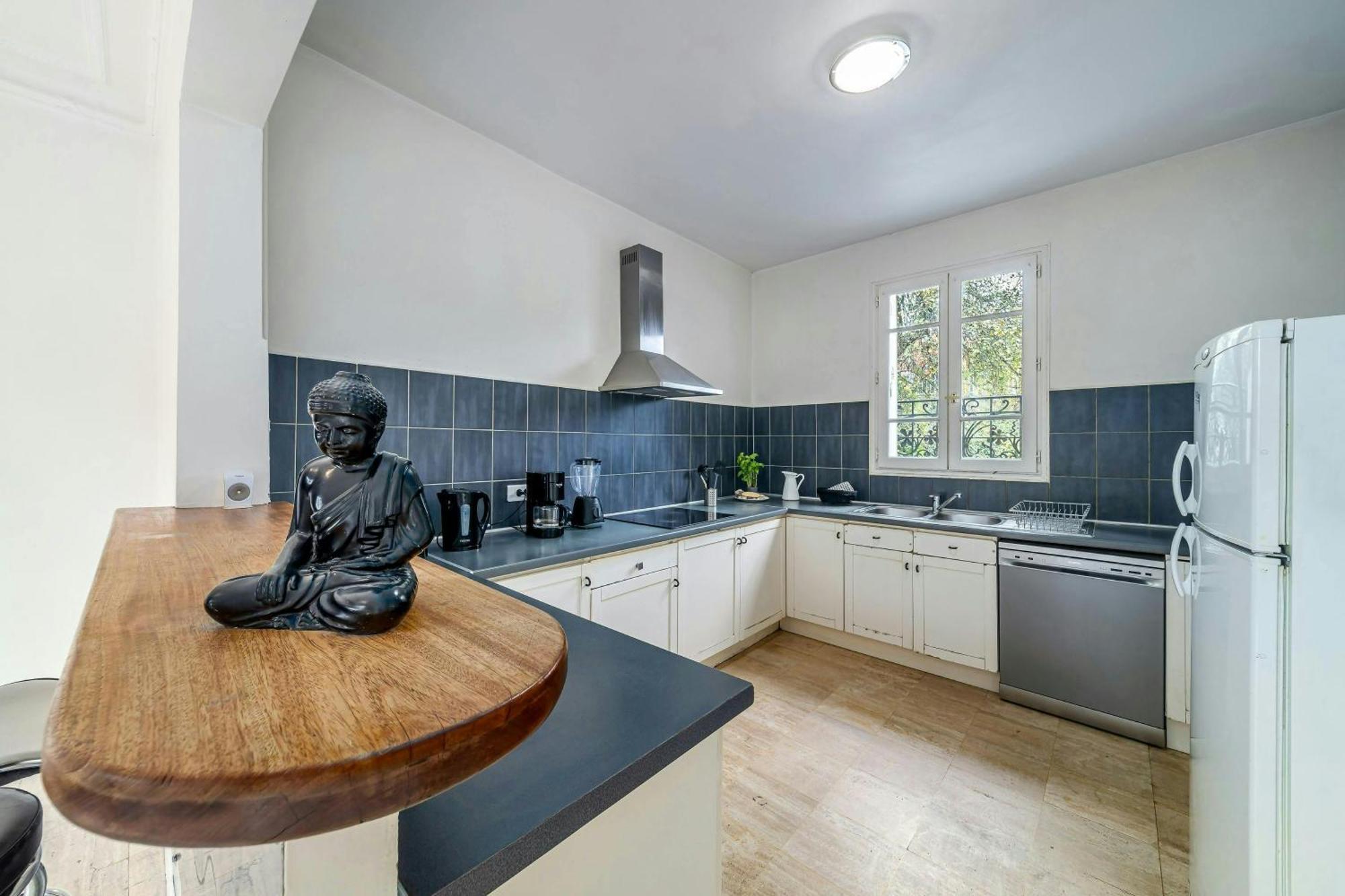 Le Ministere De La Paix - 15min To Gare Du Nord Holiday home *